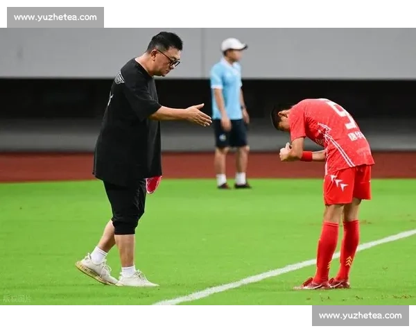 董路自荐执教常州队遭拒?直言苏超偏离竞技本质 董路自荐执教常州队遭拒?直言苏超偏离竞技本质